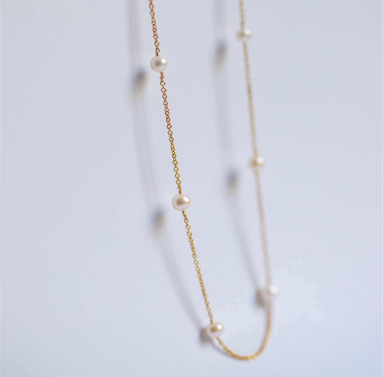 Dainty Pearl Station Chain