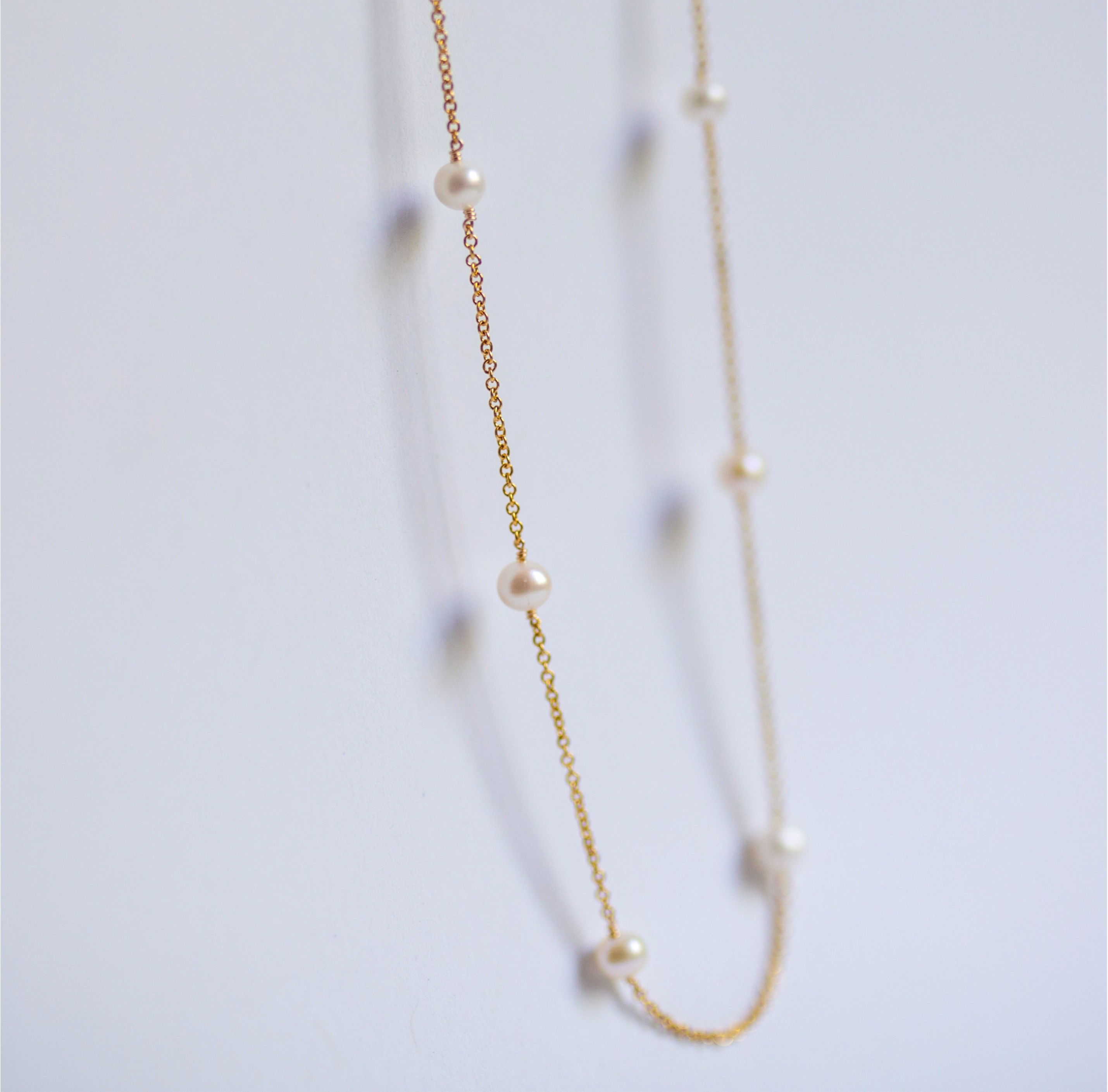 Dainty Pearl Station Chain