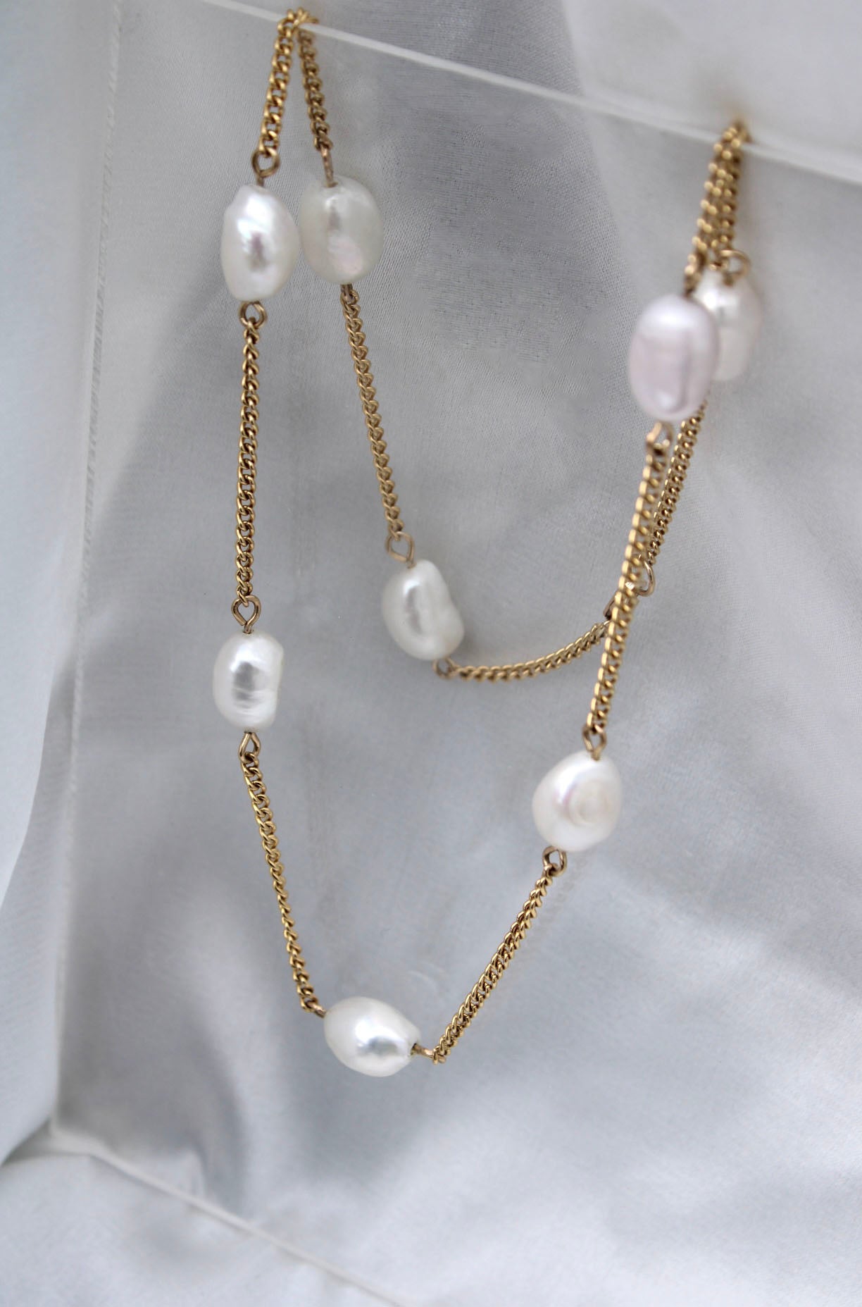 Chunky White Pearl Chain